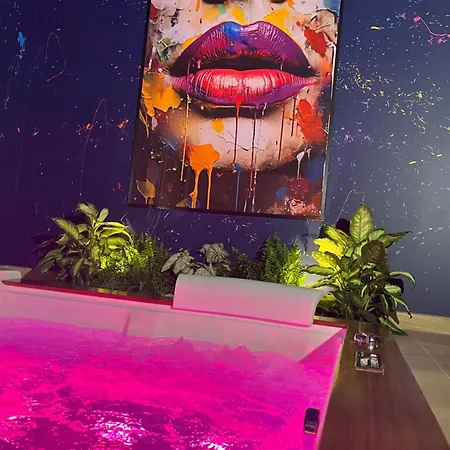 Avec Jacuzzi Privatif Loft Sensation Romantique * Renwez