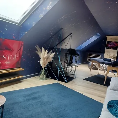 Avec Jacuzzi Privatif Loft Sensation Romantique Holiday home Renwez